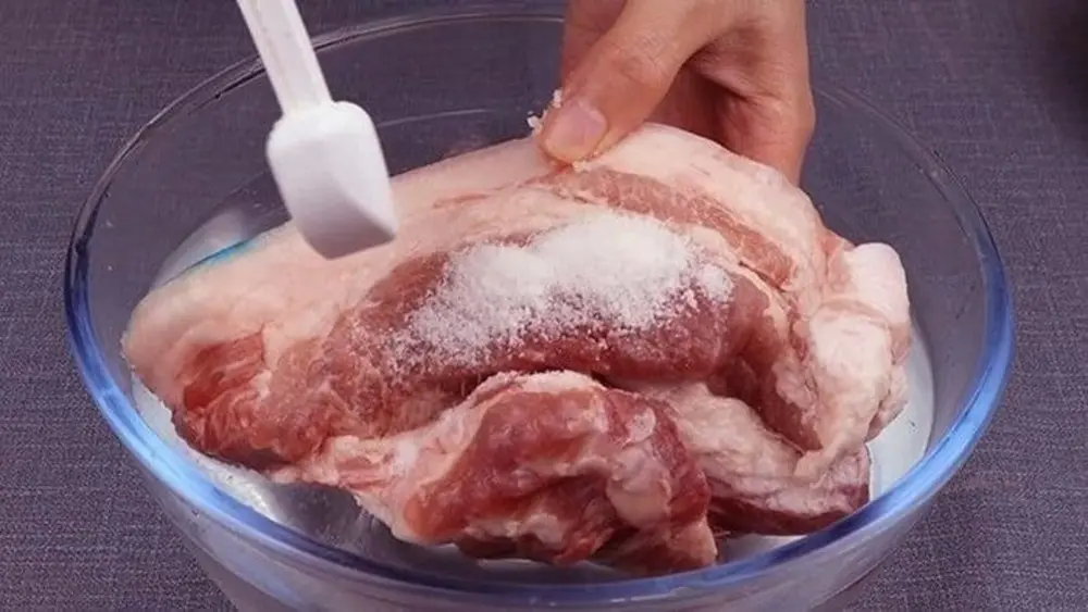 Thịt dê đã rã không nên cấp đông lại để đảm bảo chất lượng