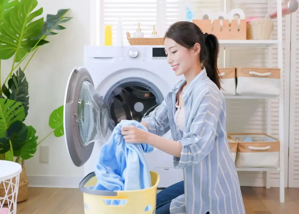 Những lưu ý nhỏ trong quá trình sử dụng và vệ sinh giúp máy giặt luôn sạch sẽ, bền bỉ và quần áo thơm tho