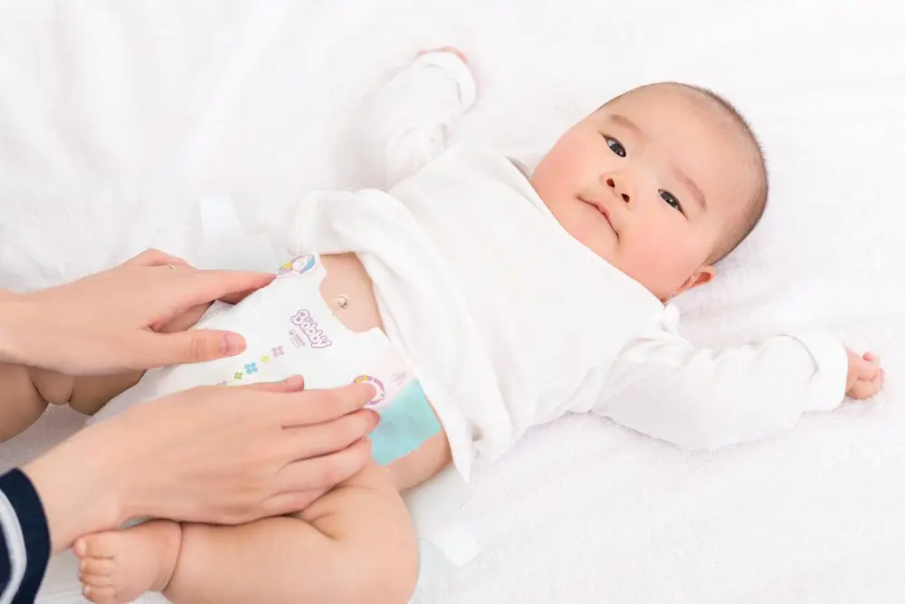 Bỉm Bobby với thiết kế rãnh rốn Oheso thân thiện với làn da trẻ sơ sinh